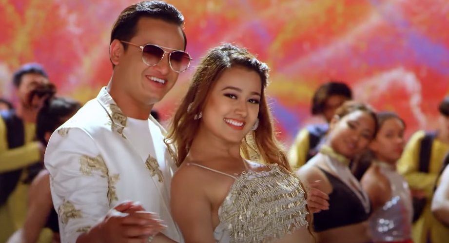 ‘लक्ष्मी पूजा’ गीतमा रियाशासँग सलोनको रोमान्स (भिडियो)